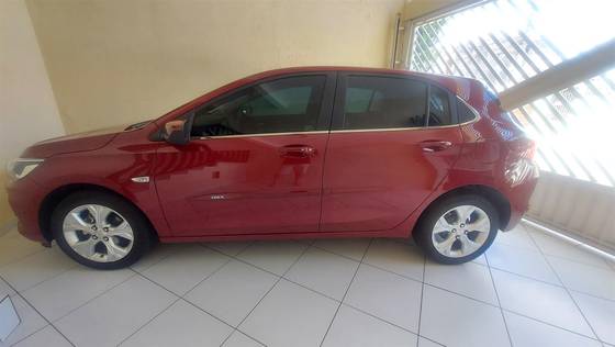 CHEVROLET ONIX 1.0 TURBO FLEX PREMIER AUTOMÁTICO